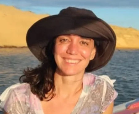 Flavia Lins-de-Barros