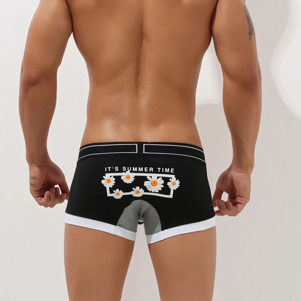 Thumbnail: Caribbean Trunk Boxer