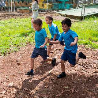 voluntariado-internacional-deportivo-con-ninos-vidaedu