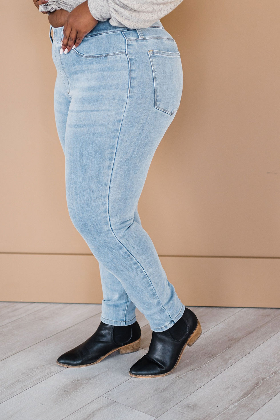 Thumbnail: True Obsession Jeggings