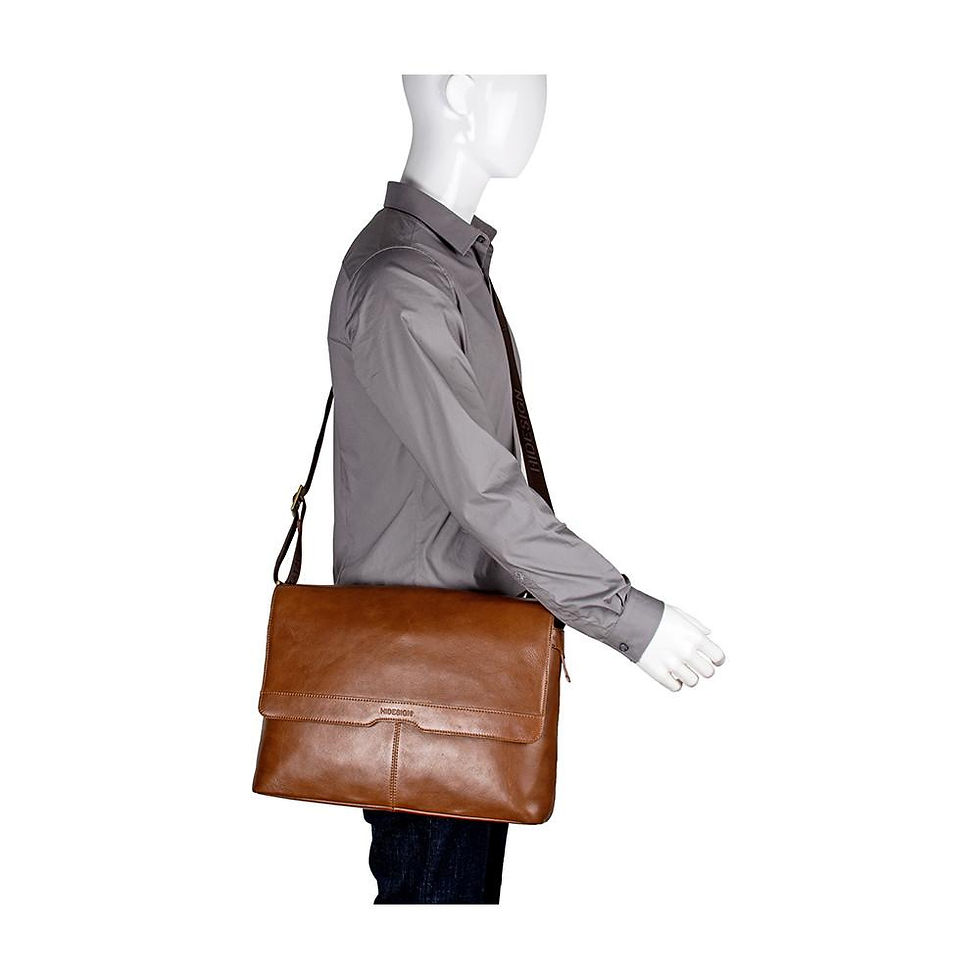 Thumbnail: Helvellyn Medium Leather Messenger