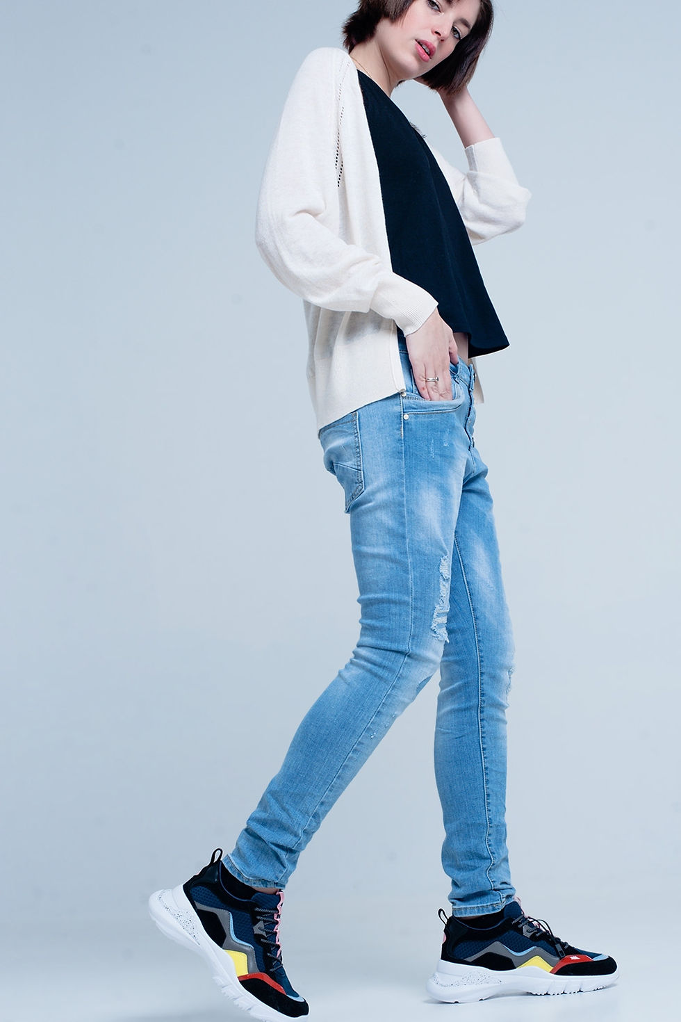 Thumbnail: Blue Slashed Boyfriend Jeans