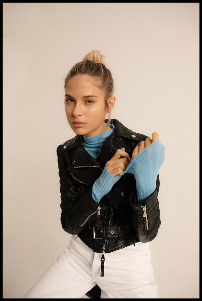 Thumbnail: Belt Biker