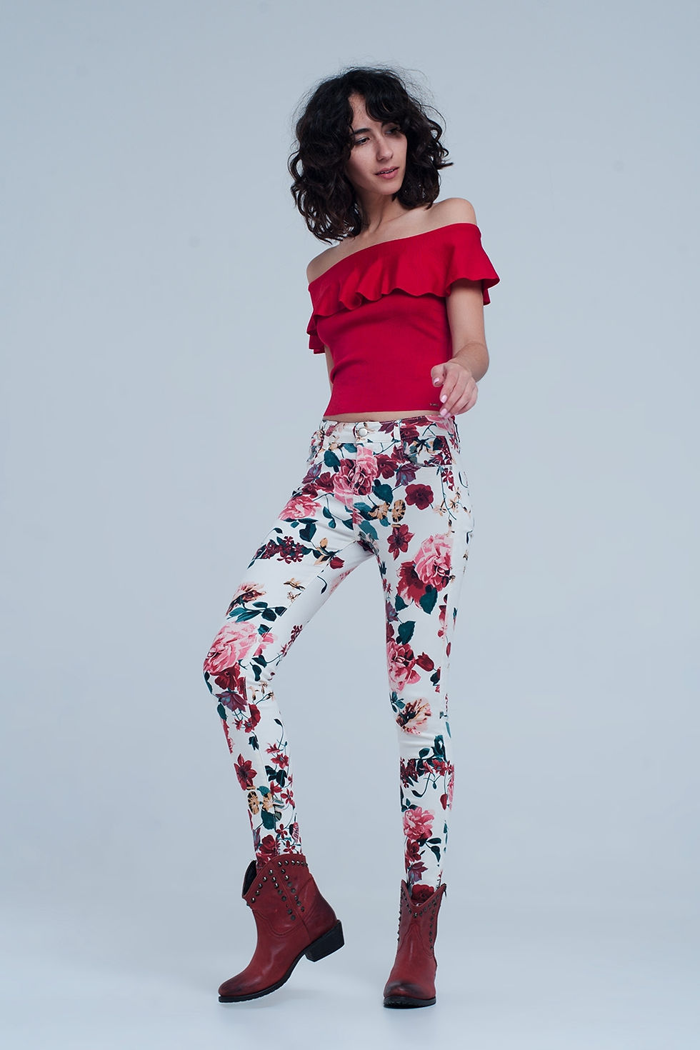 Thumbnail: White Jeans With Roses Print