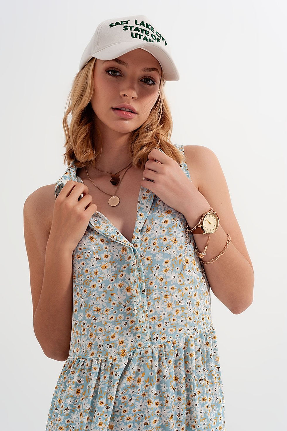 Thumbnail: Sleeveless Shirt Dress in Blue Floral Print