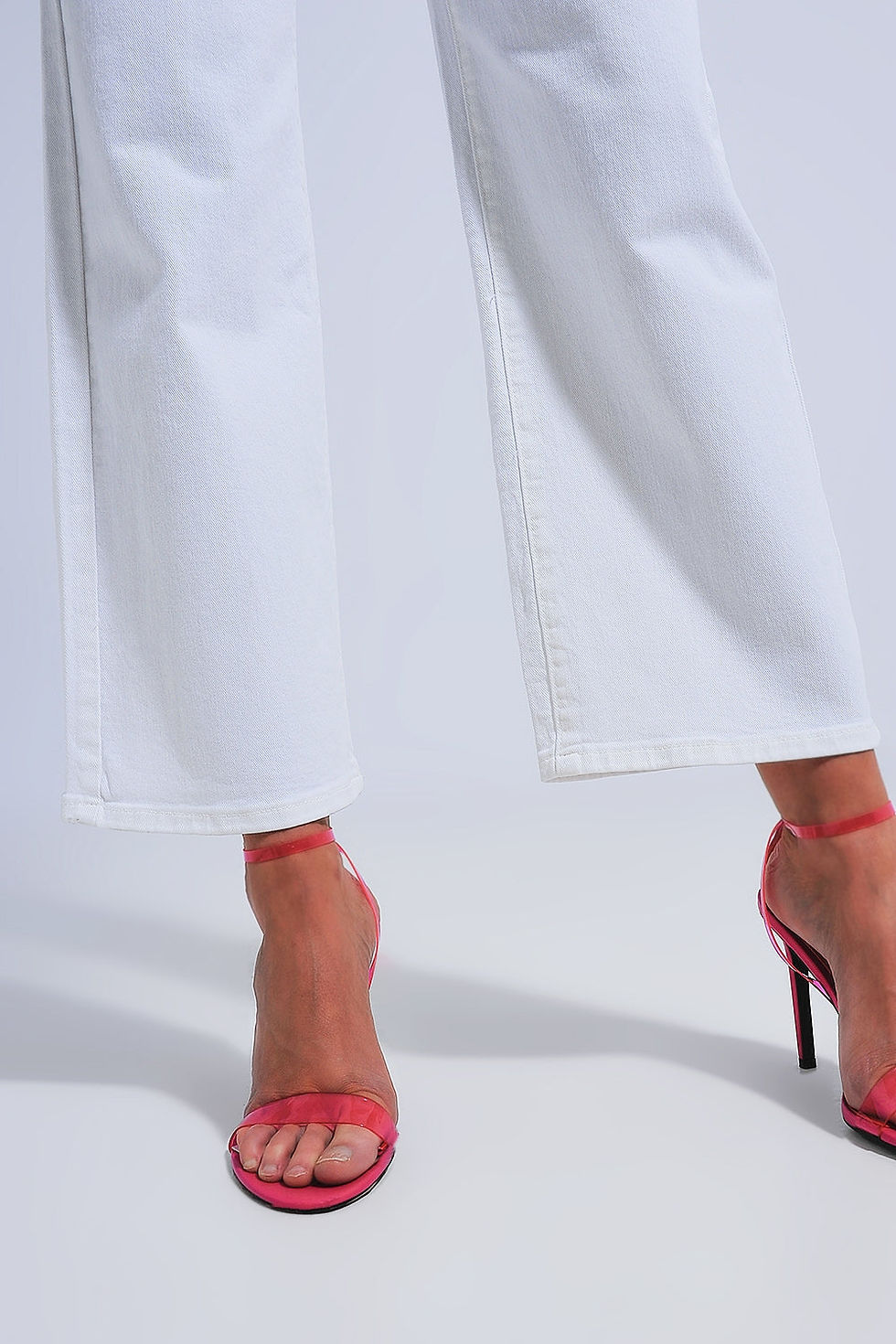 Thumbnail: Wide Leg Jeans in White