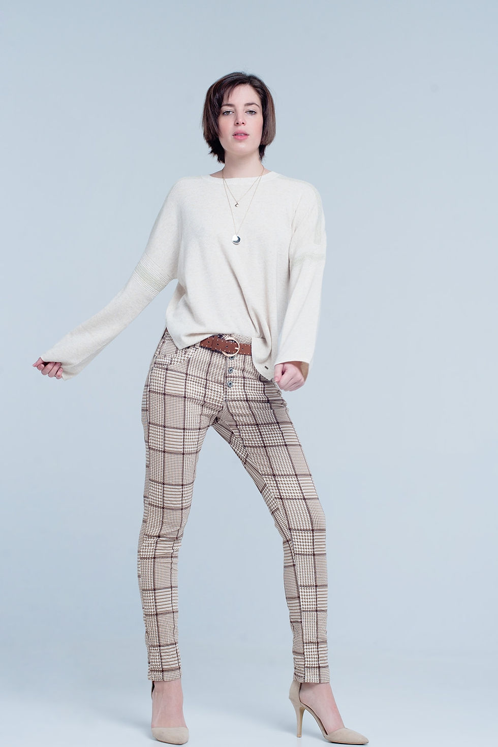 Thumbnail: Pants in Beige Check With Button