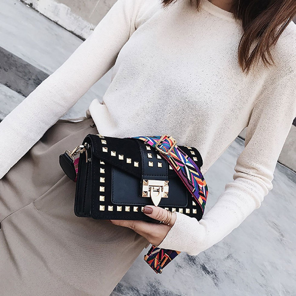 Thumbnail: Betty Shoulder Bag -Velvet Finish