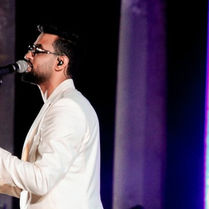 Lors de la cinquantième édition du Festival International de Dougga, ce théâtre romain emblématique de la région du nord-ouest de la Tunisie a été le témoin dimanche 12 juillet 2026 vers 22H00 d'une soirée jeune et dynamique dont le principal protagoniste est le chanteur Mortadha Ftiti. Artiste en progression Mortadha Ftiti trace bel et bien et progressivement sa réputation d'artiste de talent. Il est désormais adulé par une grande partie de la jeune génération et entraîne un phénomène d'identification. C'est actuellement le seul artiste contemporain capable d'attirer l'attention sur lui de cette manière.