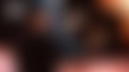 En gros, le programme sous la baguette de Shady Gharfi a fait appel à des œuvres musicales chantées de compositeurs tels que Mohamed Jamoussi (Fi Ouyounek Nar), Ahmed Hamza (Chahloula), Mohamed Sassi (Ach Yhem chanté jadis par la diva Oulaya), Mohamed Ridha (Mahboubi El Ghali, morceau qui s'est fait connaître par la voix de la diva Soulef), Hédi Jouini (Tabaani nibniou donia zina), Mohamed Triki (Zahr Laymoun) morceau qui s'est fait connaître à travers la voix de Sonia Mbarek, Abdelkrim Shabou (Awedtni Aal Wed) ou encore Fadh Kass Essabr, un morceau qui a fait en partie la gloire de Chokri Bouzayen composé par Samir Agrebi.