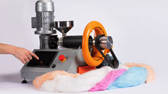 Plastik atıklar pamuk şekeri makinesi ile yeniden hayat buluyor: Polyfloss