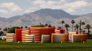Coachella’da sanat ve dinlenme durağı: Sabine Marcelis’ten "Maze"