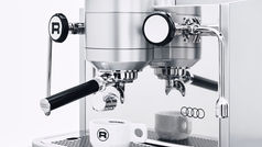 Audi TT’nin tasarım çizgileri espresso makinesine taşındı: Rocket x Audi