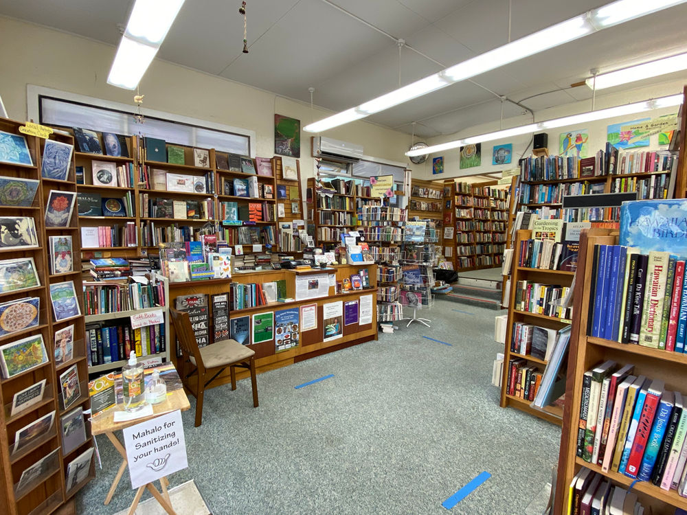 5 Cool Bookstores to visit on Hawaii's Big Island
