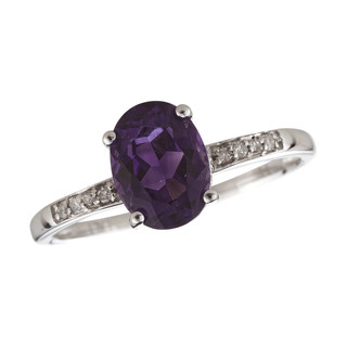 February: White Gold Oval Amethyst and Diamond Ring