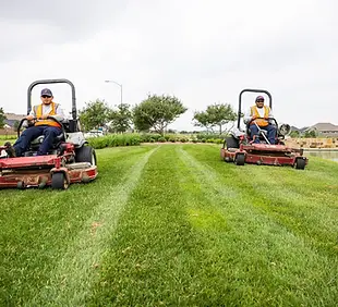 Dellrose HOA crew mows grass (2).webp