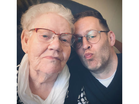 Laat haar zorgen. Ook als ze vergeet. 🧡