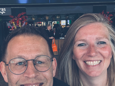 Broeder Bartje op pad: Zorg & ICT Beurs 2025 – technologie met een hart