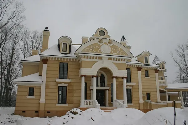 French castle design_JPG.webp