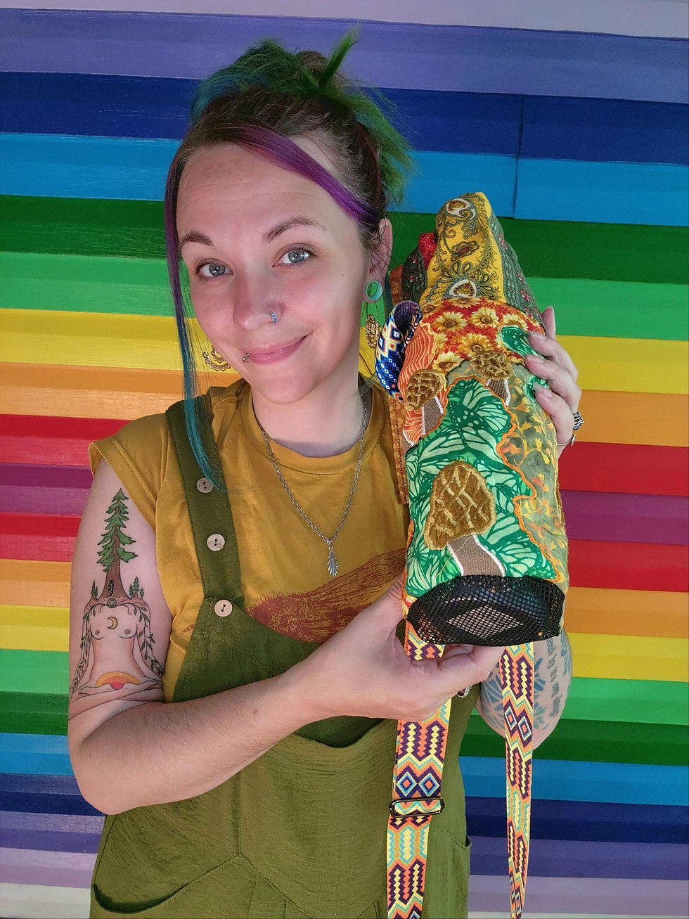 Thumbnail: Mycelium Dreamer Foraging Bottle Carrier
