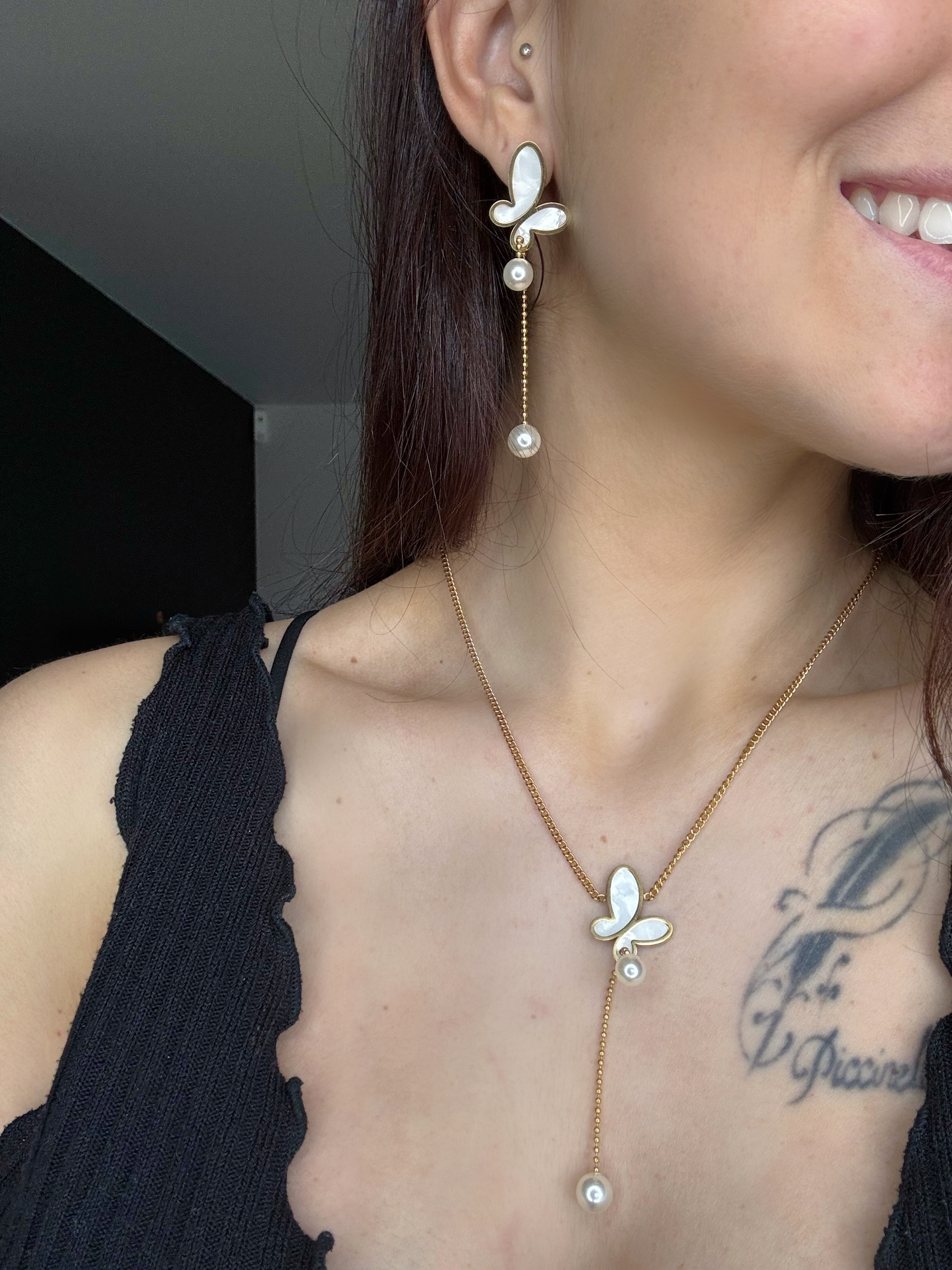 Collier papillon nacré 407