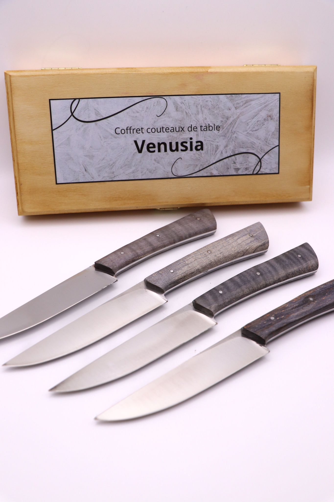 Coffret couteau de table Venusia