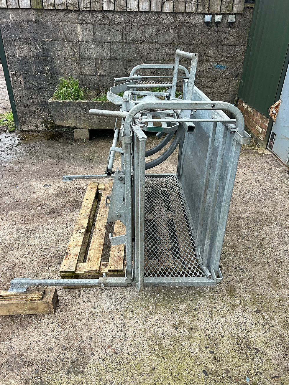 Thumbnail: Ritchie Sheep Turnover Crate