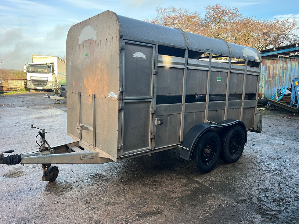 Thumbnail: 2004 Graham Edwards Cattle Trailer