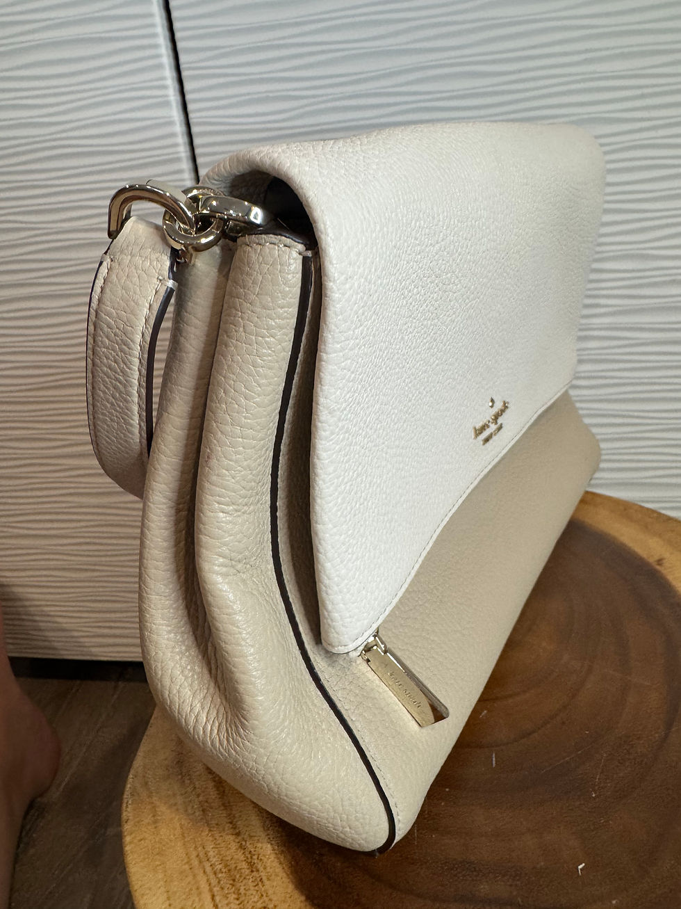 Thumbnail:  Kate Spade New York Leila medium flap shoulder bag in sand/white