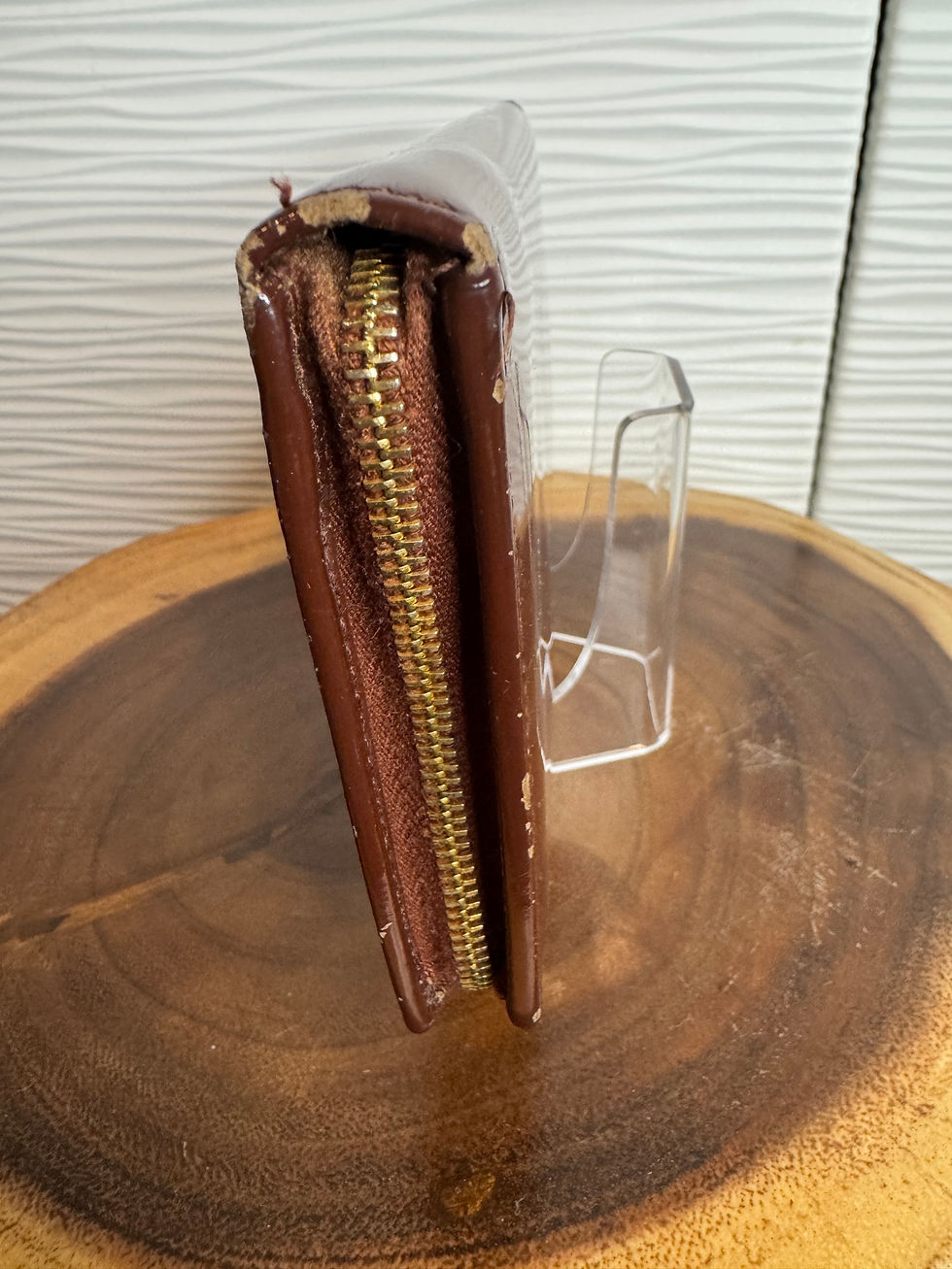 Thumbnail: Vintage Gucci Patent Leather Long Wallet Zip Around In Caramel Brown With Box.