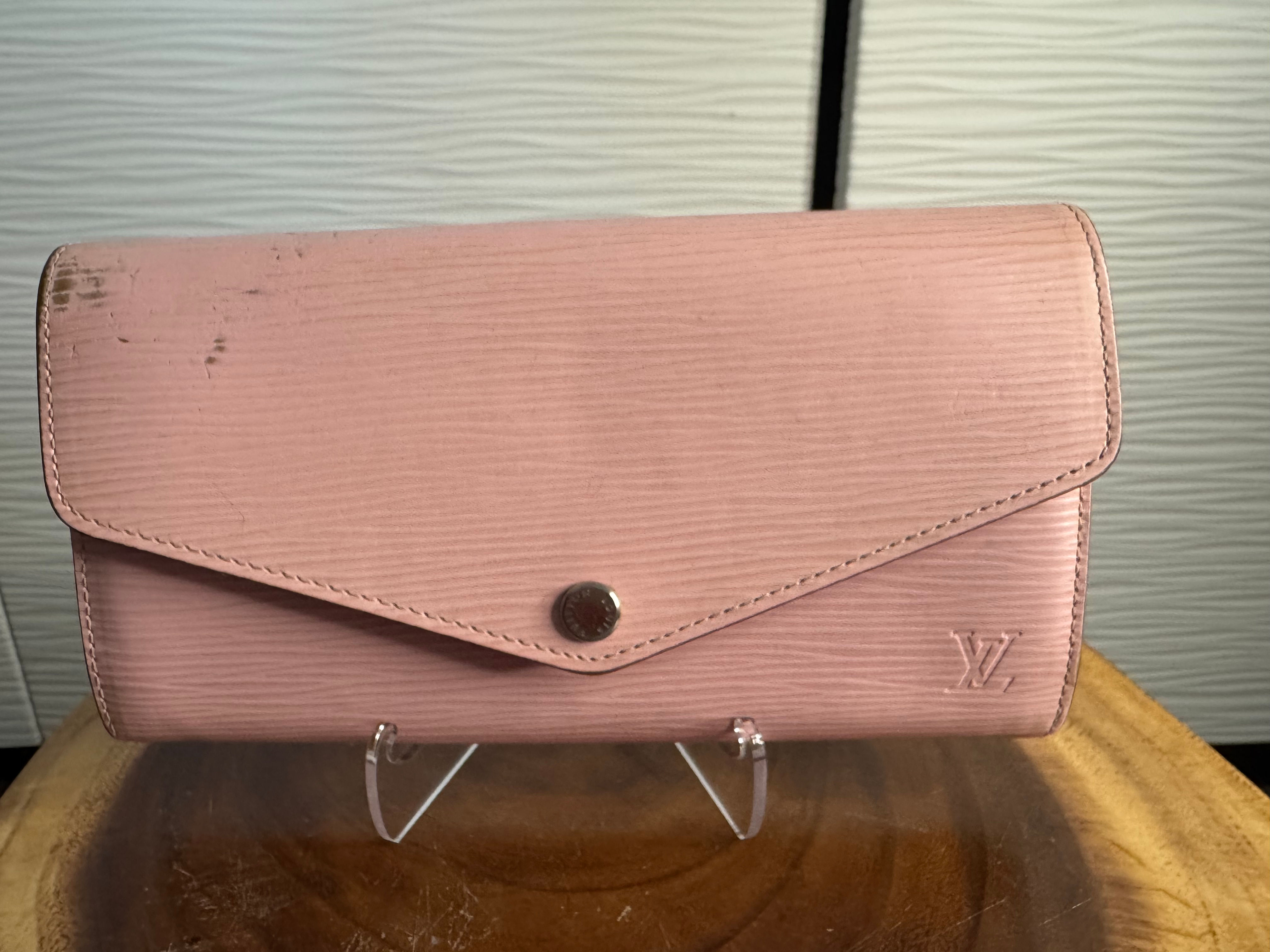 LOUIS VUITTON Sarah Wallet Epi Leather Rose Ballerine Pink- Vintage