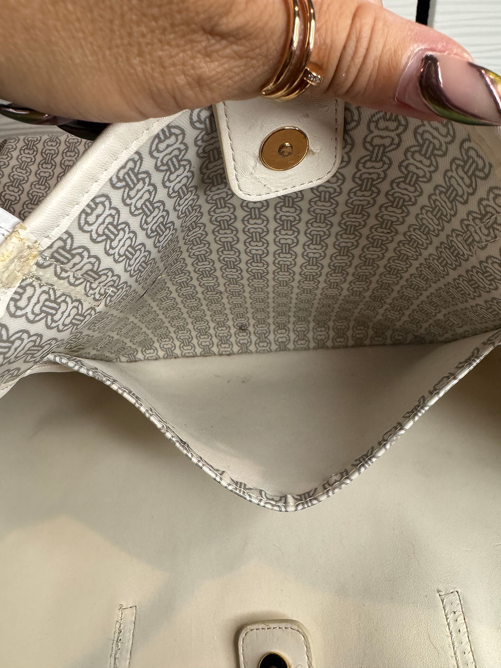 Thumbnail: Tory Burch Gemini Link Coated Canvas Leather Tote Bag Gray White 