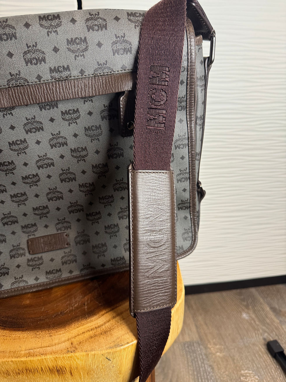 Thumbnail: Authentic MCM Visetos Messenger / Crossbody Bag (Grey/Dark Brown)