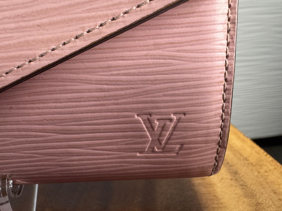 Thumbnail: LOUIS VUITTON Sarah Wallet Epi Leather Rose Ballerine Pink- Vintage
