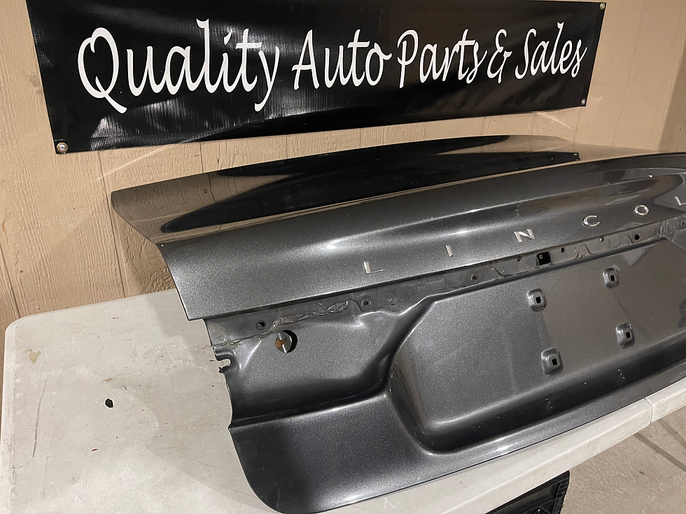Thumbnail: 2017-2019 Lincoln Continental Trunk