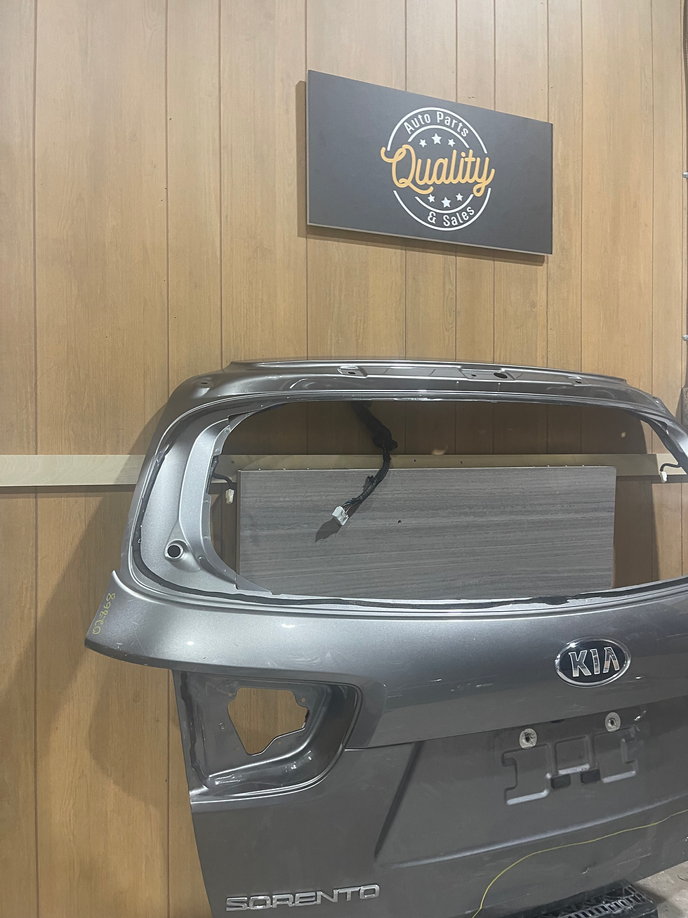 Thumbnail: 2015-2020 Kia Sorento Tail Gate