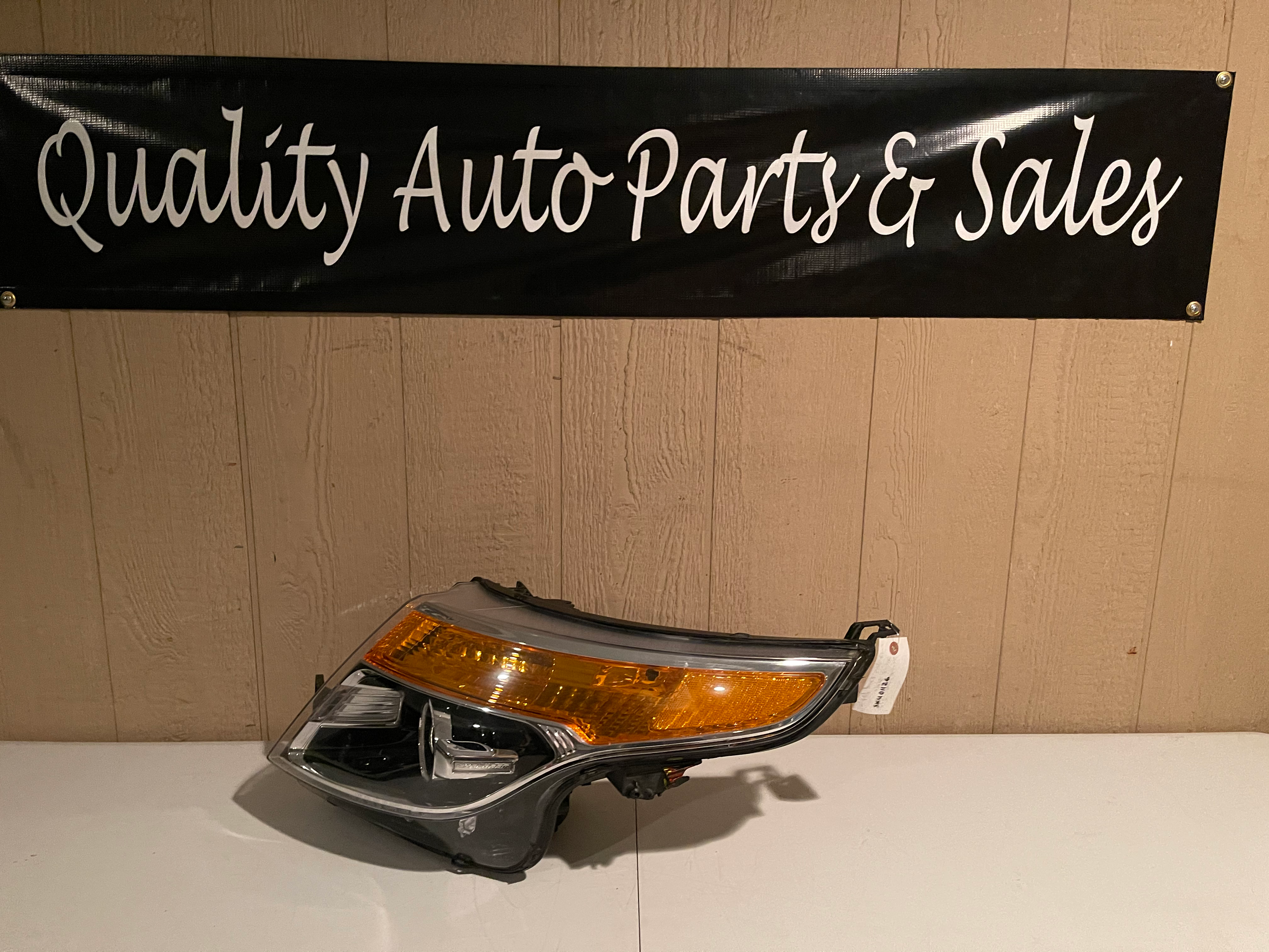 2013-2015 Ford Explorer LH Xenon Headlight