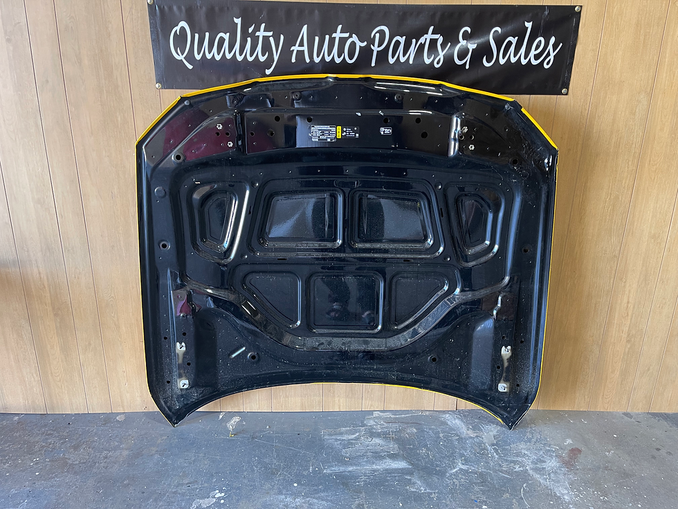 Thumbnail: 2021-2023 BMW M3, M4 Hood