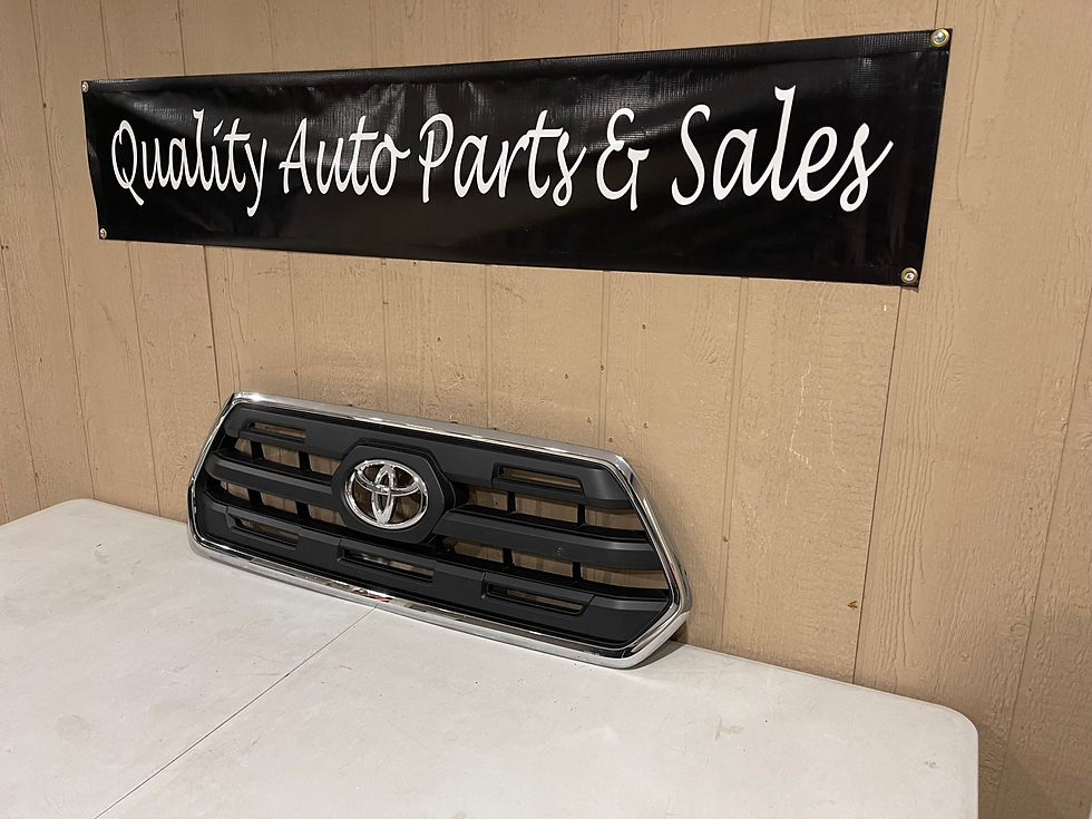 Thumbnail: 2016-2020 Toyota Tacoma Grille