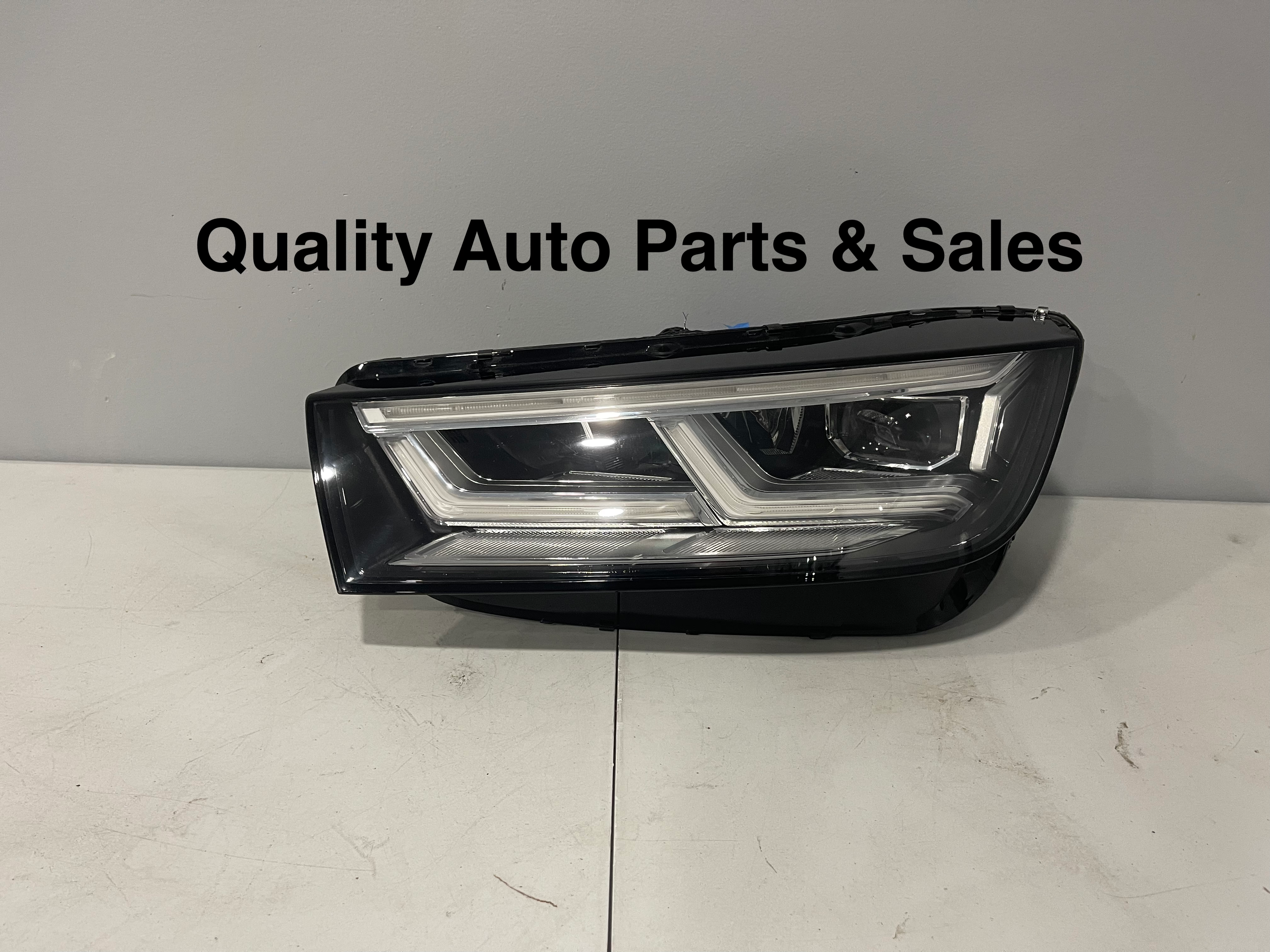 2018-2020 Audi Q5 LH Headlight
