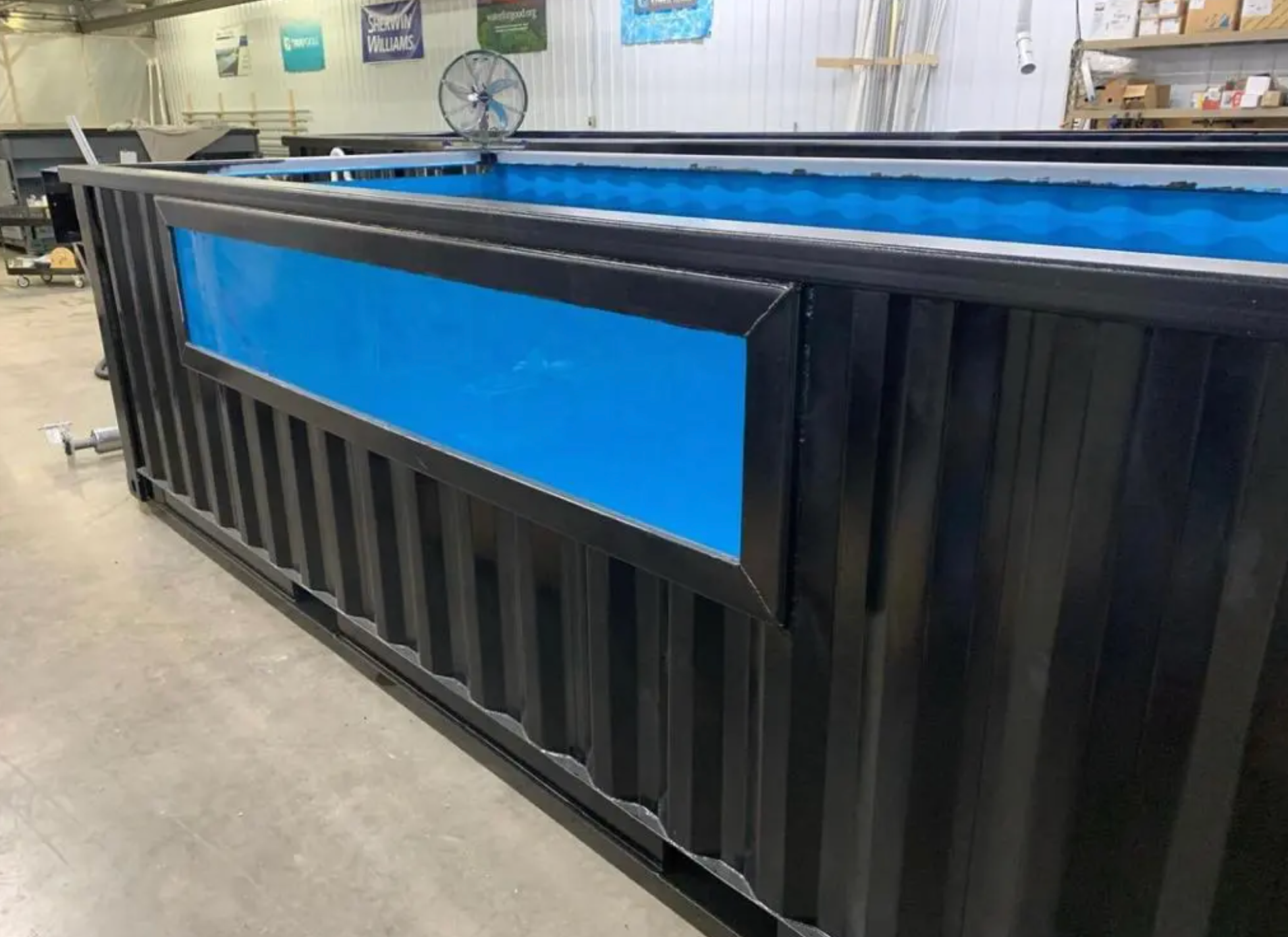 40 Ft Convertible Shipping Container Swimming Pool with Acrylic Window