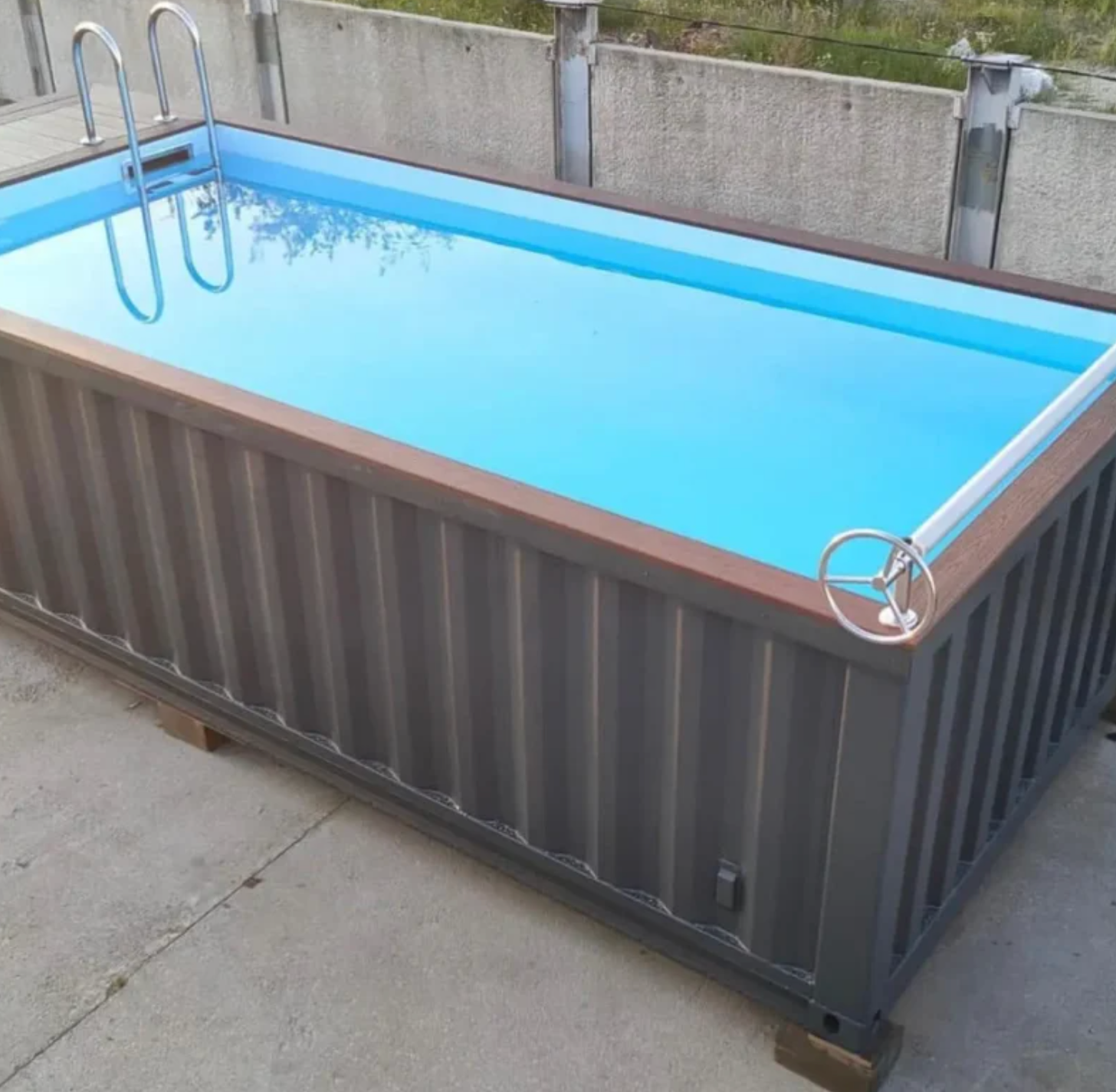 20 Ft Convertible Shipping Container Swimming Pool