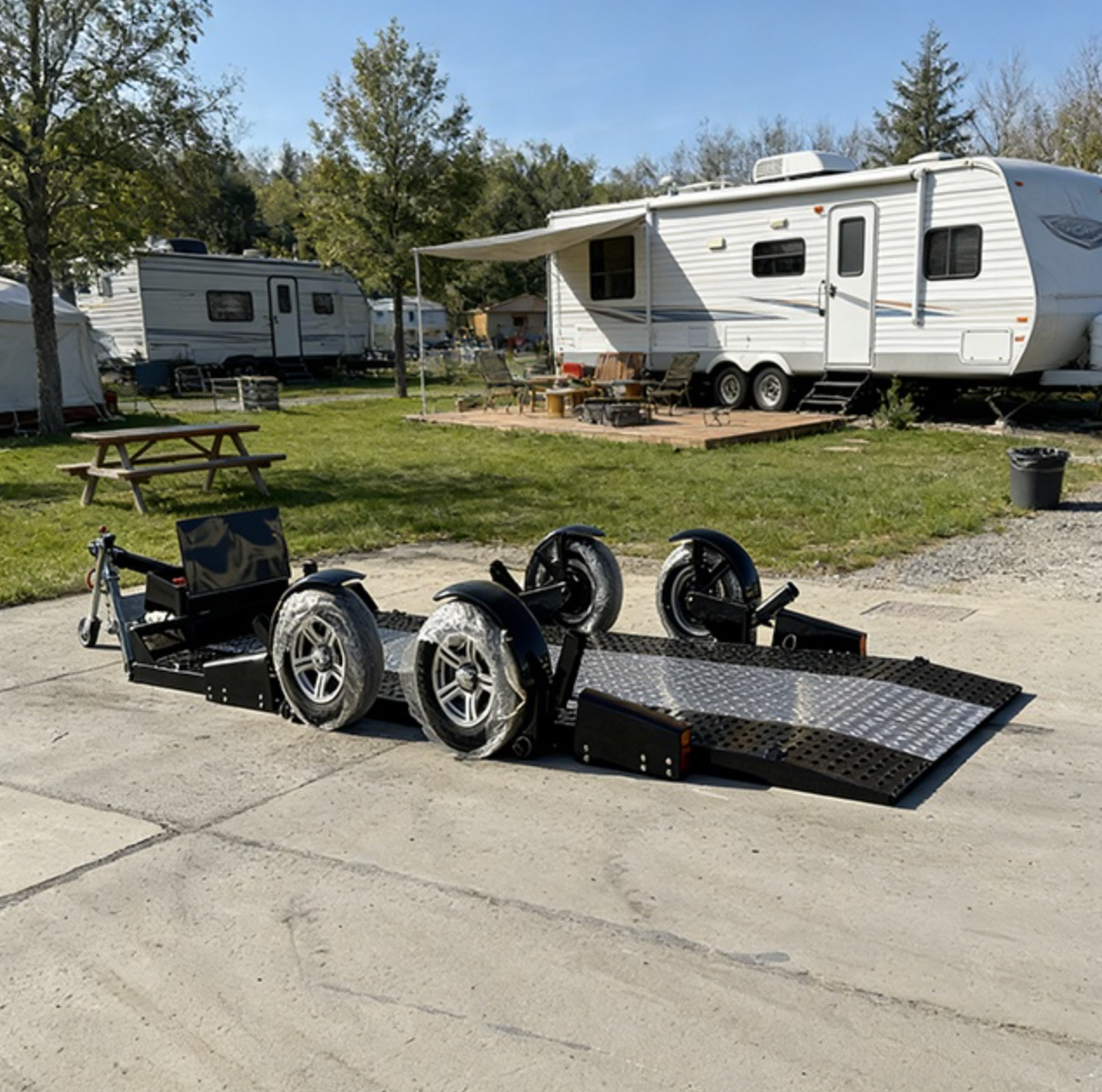 Hightpoints Hydraulic Flatbed Tilt Drop Deck Car Hauler Trailer for sale