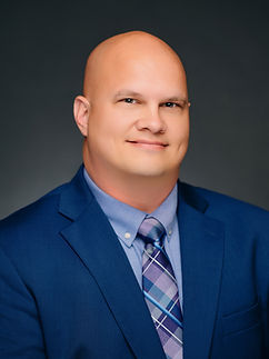 Headshot for Andrew Hollister