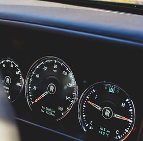 Rolls Royce Cullinan dashboard