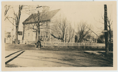 P-2500-294 Solomon Stone house on Fair St, date pre-1927.jpg