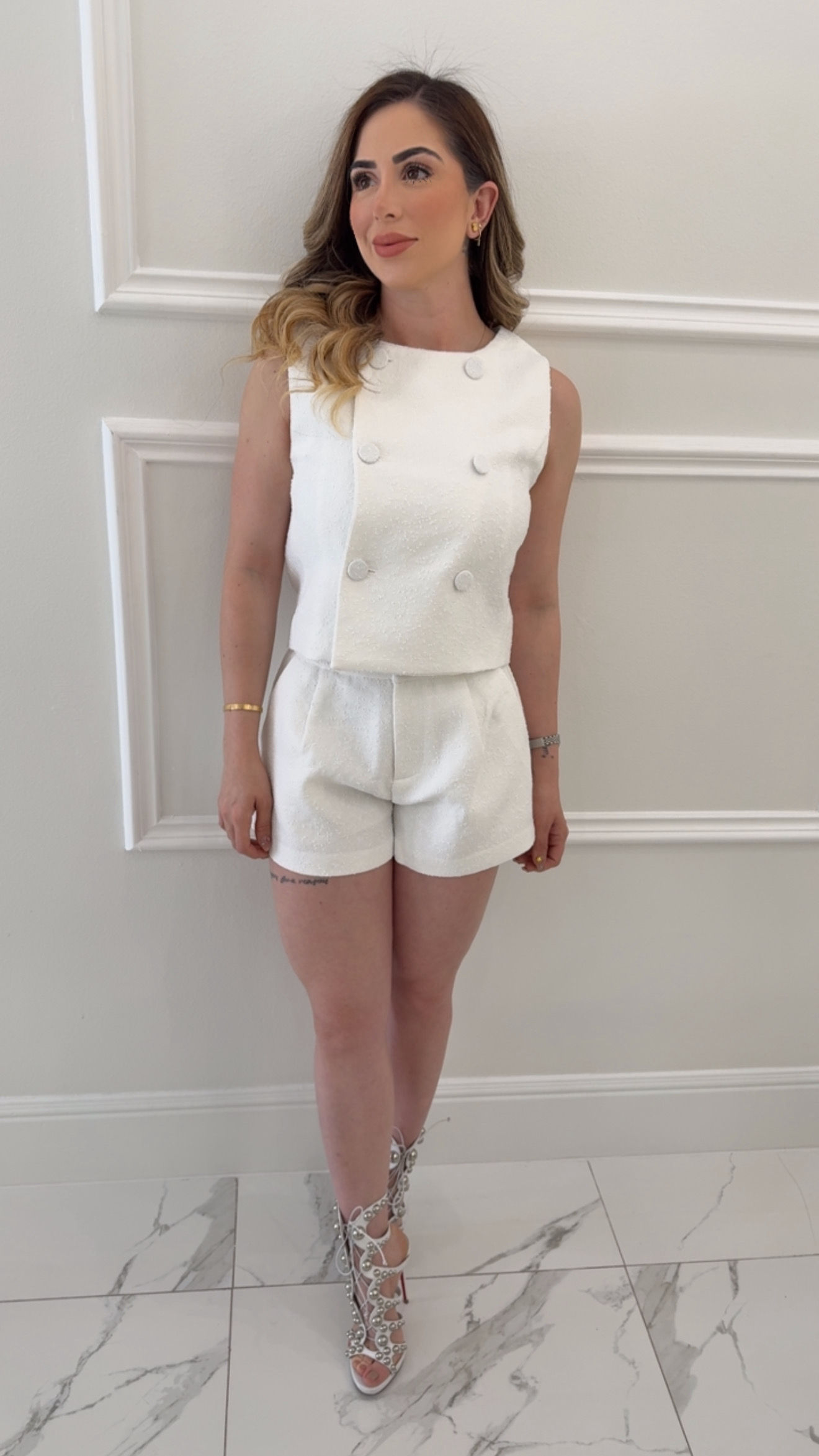 Hanna White Set