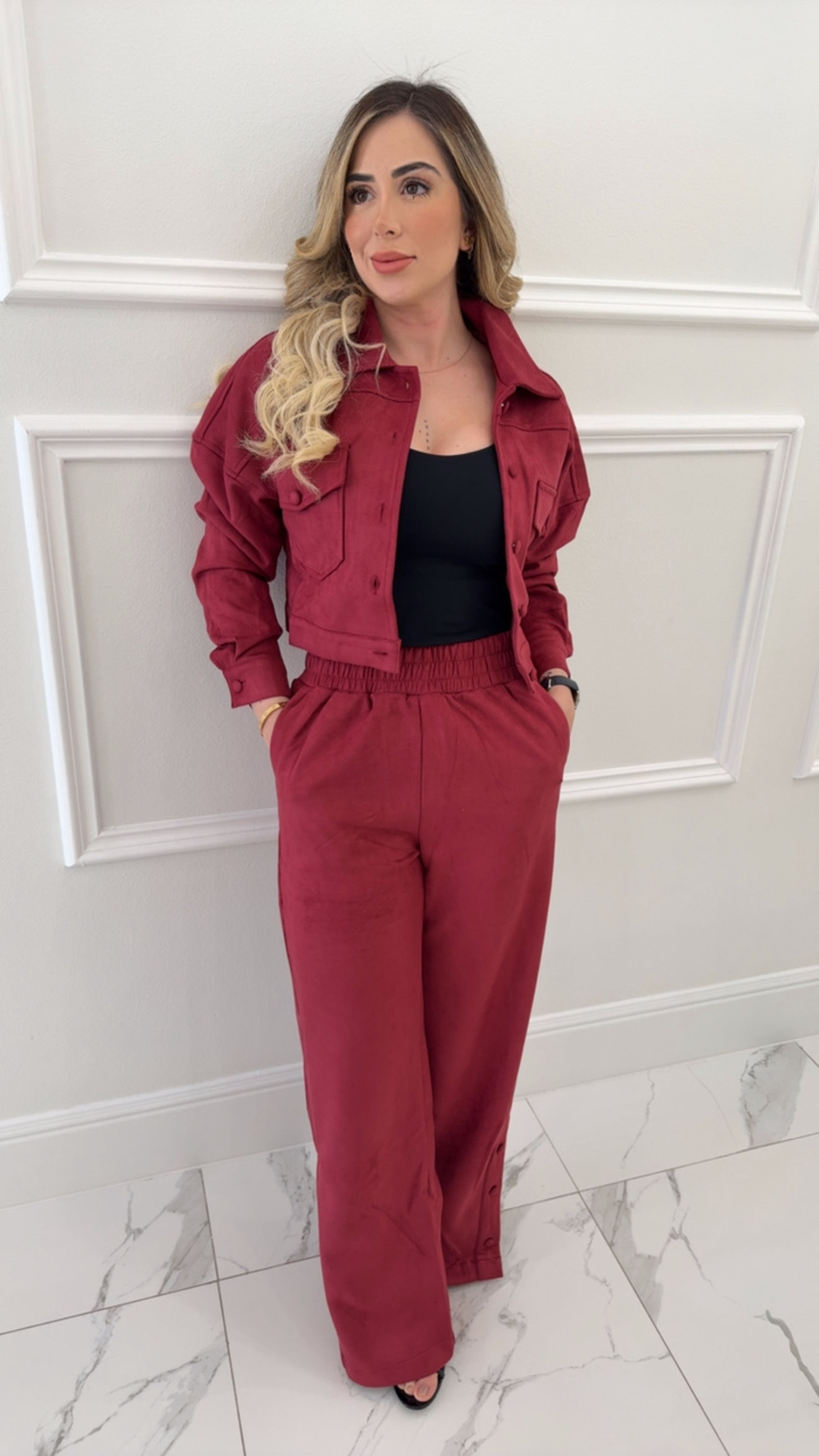 Ferina Burgundy Set