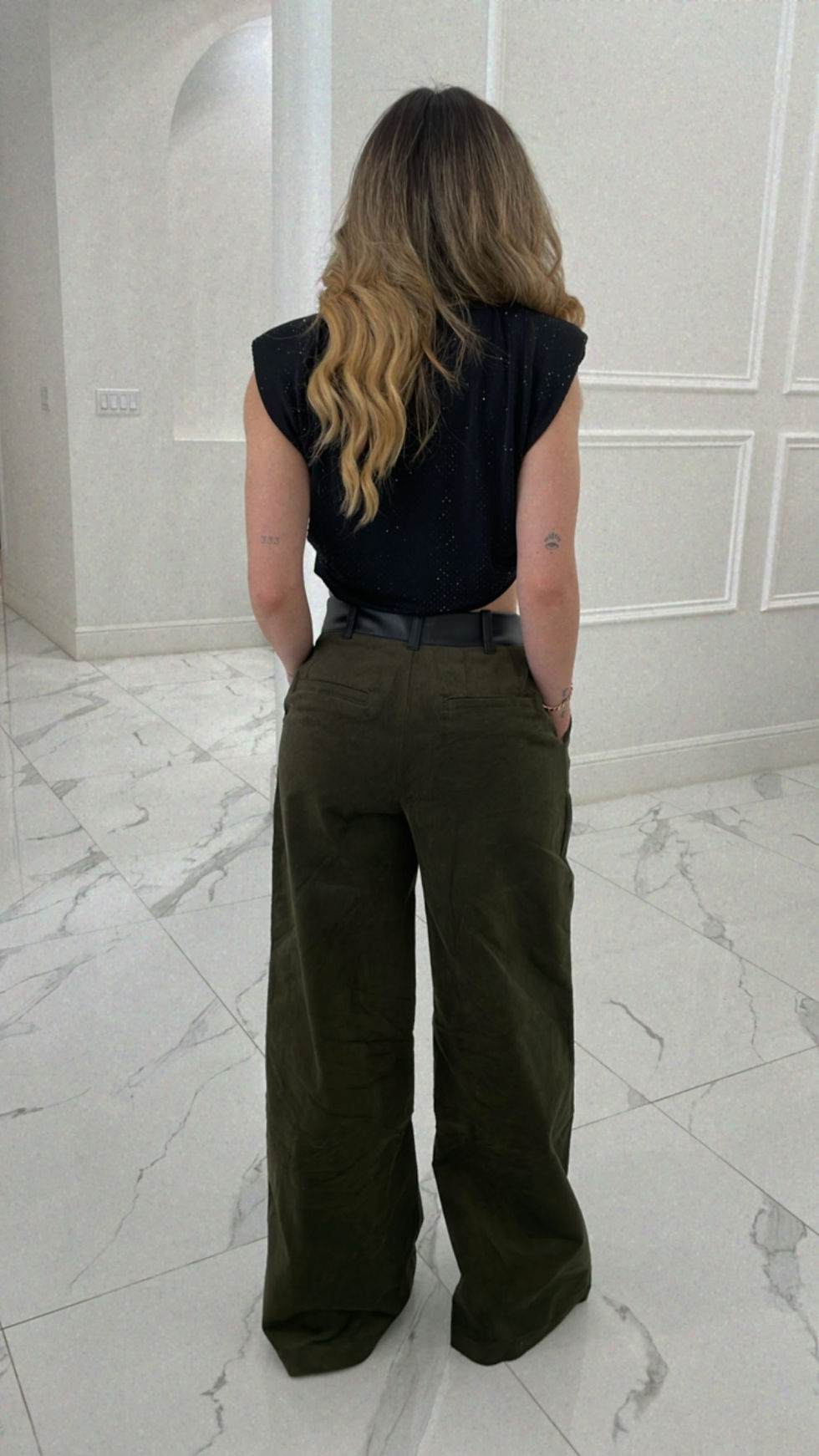 Thumbnail:  Debora Olvie  Pants 