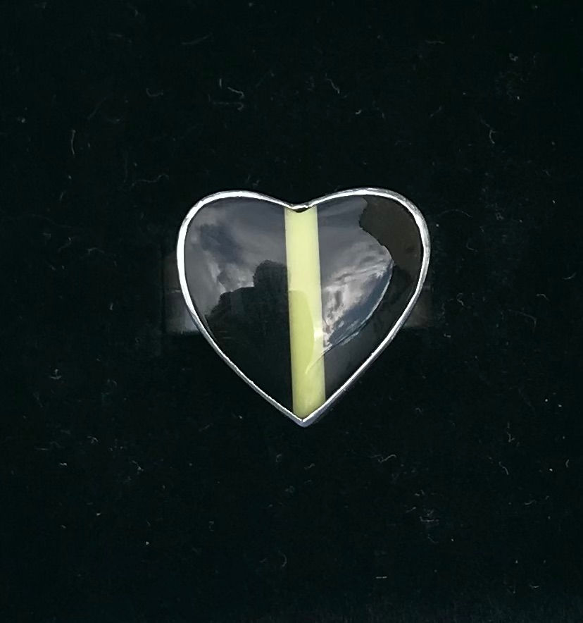 Thumbnail: Heart Shaped Cabochon Designer Ring